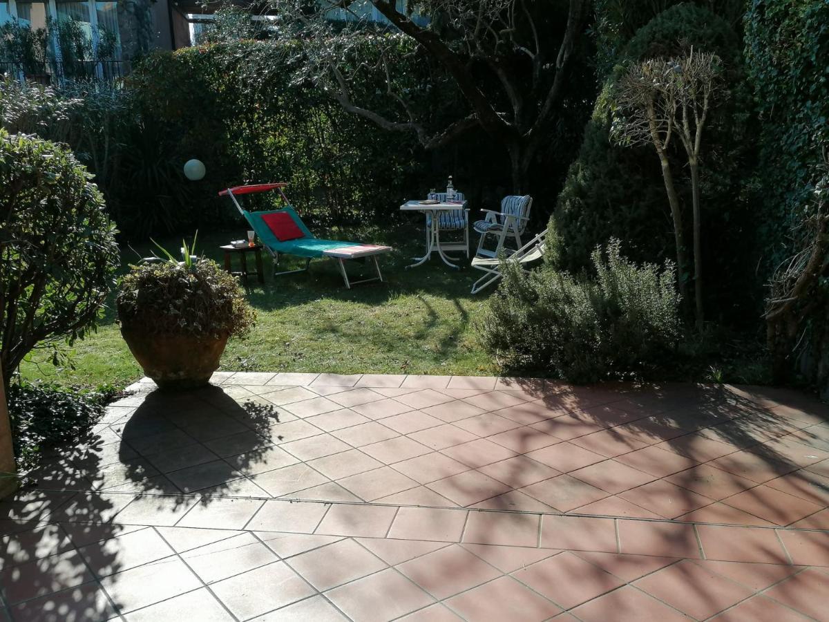 Appartamento In Villa Sul Garda Castion Veronese Exterior foto