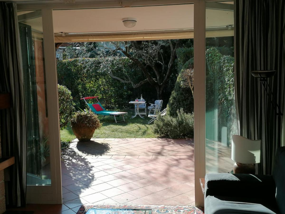 Appartamento In Villa Sul Garda Castion Veronese Exterior foto